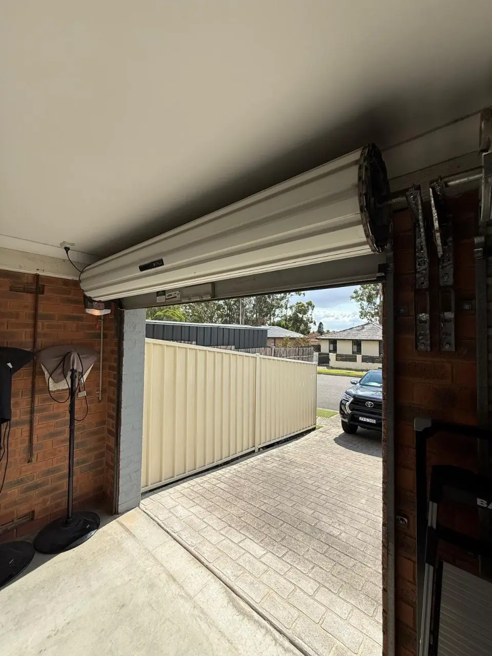 Roller Door Repairs Northern Beaches | Re-tracking, Nylofelt & Drum Axles